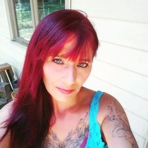 Meet your Posher, Malinda